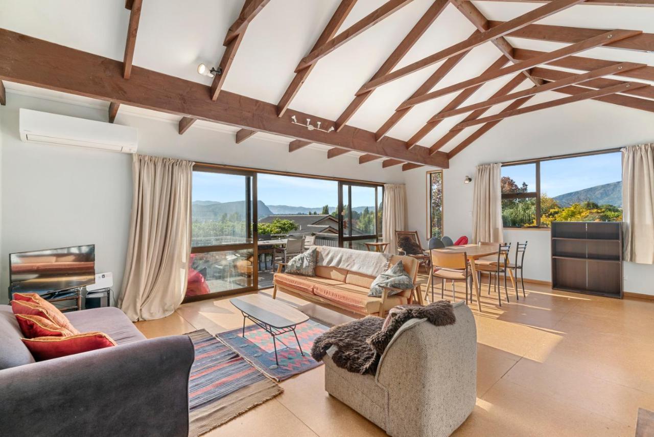 Goodall Crib - Wanaka Holiday Home Ngoại thất bức ảnh